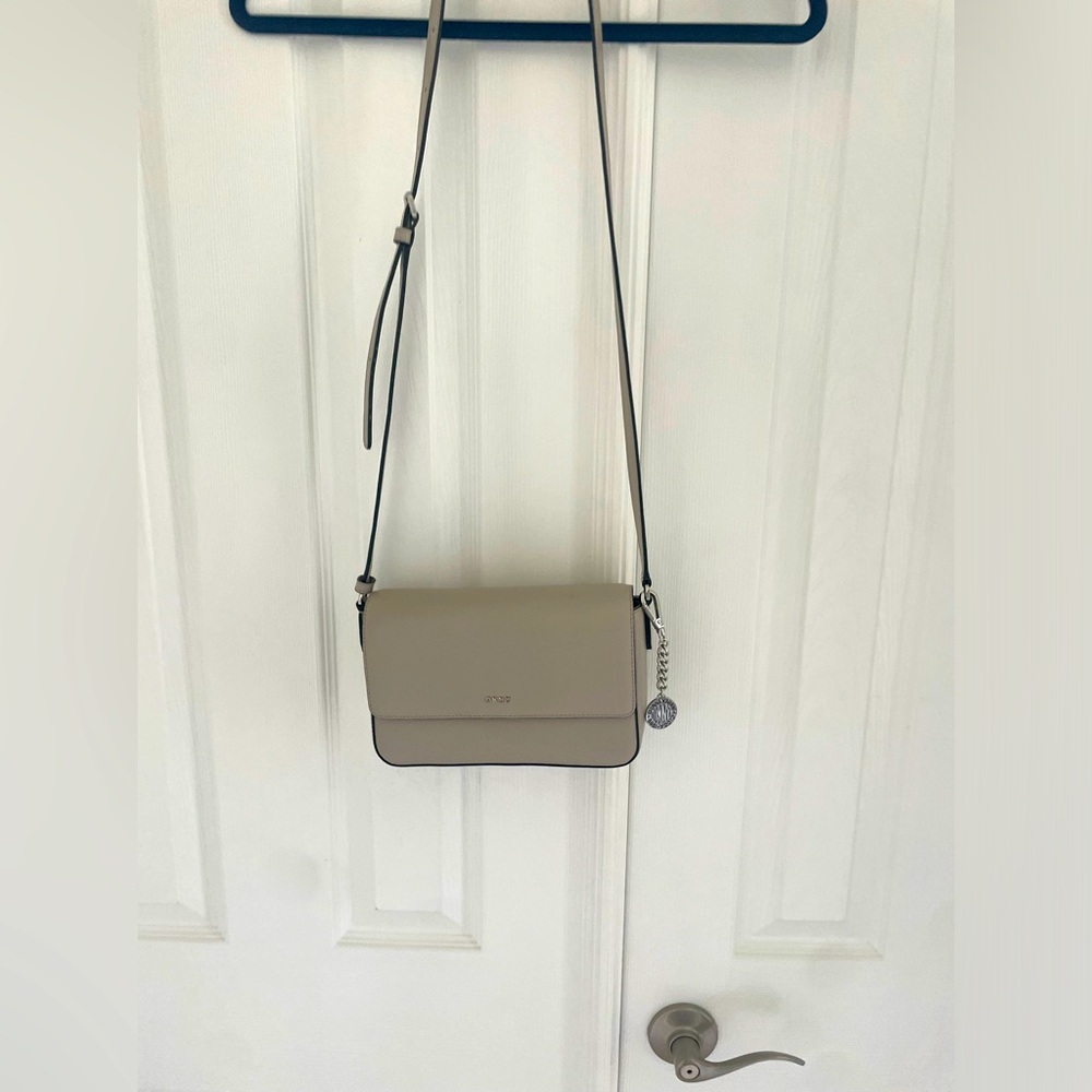 Small shoulder/crossbody bag
